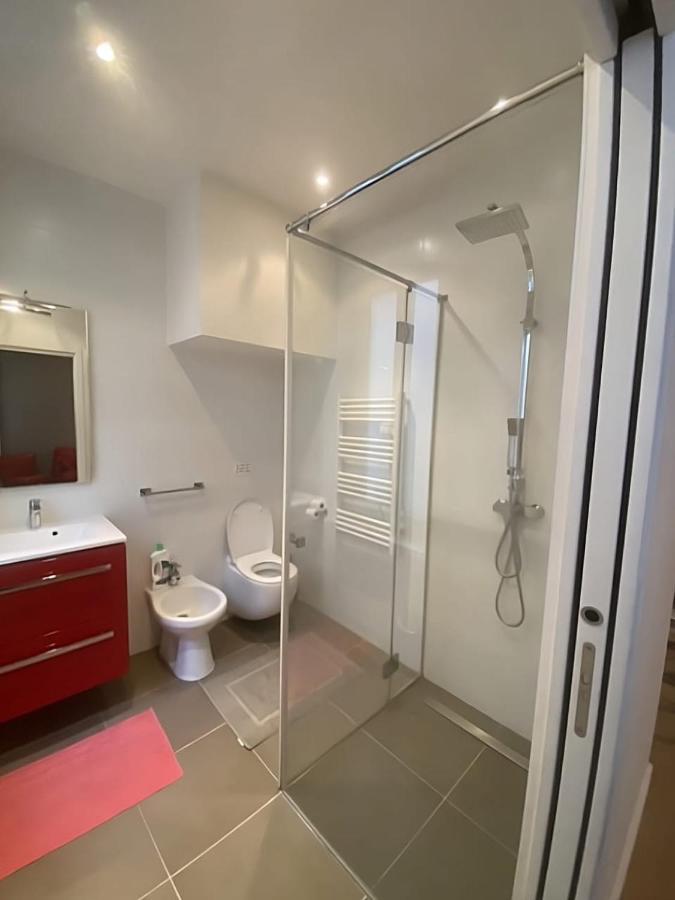 Modern Apartment In The Heart Of St-Germain Paris Exterior foto